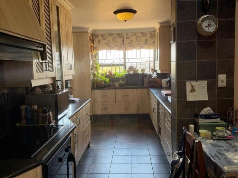 MORE THAN A HOME - A VAAL DAM LIFESTYLE - Photo 4