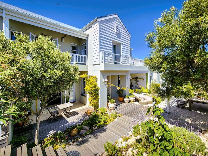 Beach & Beyond Villa | Where Calm Meets the Coast - Photo 9