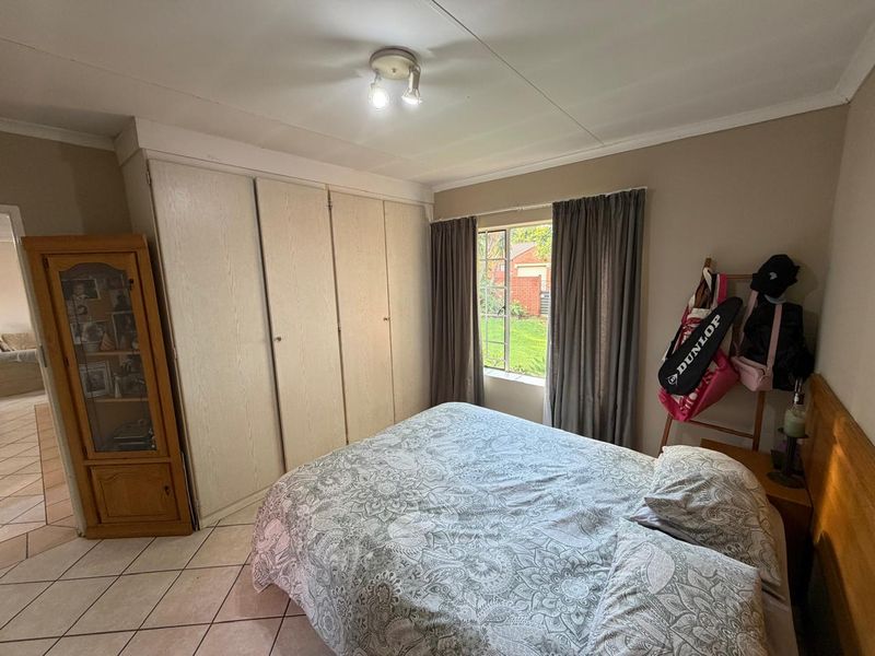 Two Bedroom Simplex to Sale in Moreleta Park - Photo 9