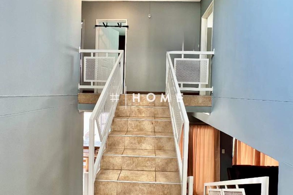Family Home for sale near Windhoek Gimnasium - Photo 5