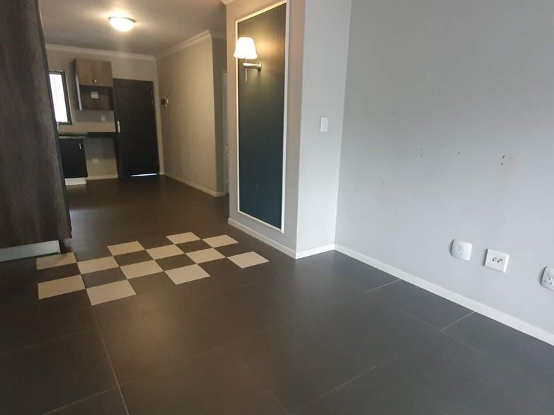 Unfurnished 2 Bed Apartment Available for Rent in Rivonia - Photo 7