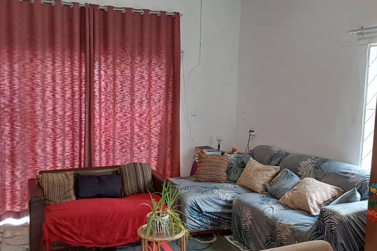 MODERN 3 BEDROOM HOUSE FOR SALE 10KM OUT OF WINDHOEK, BRAKWATER AREA: THORN VALLEY ESTATE - Photo 2