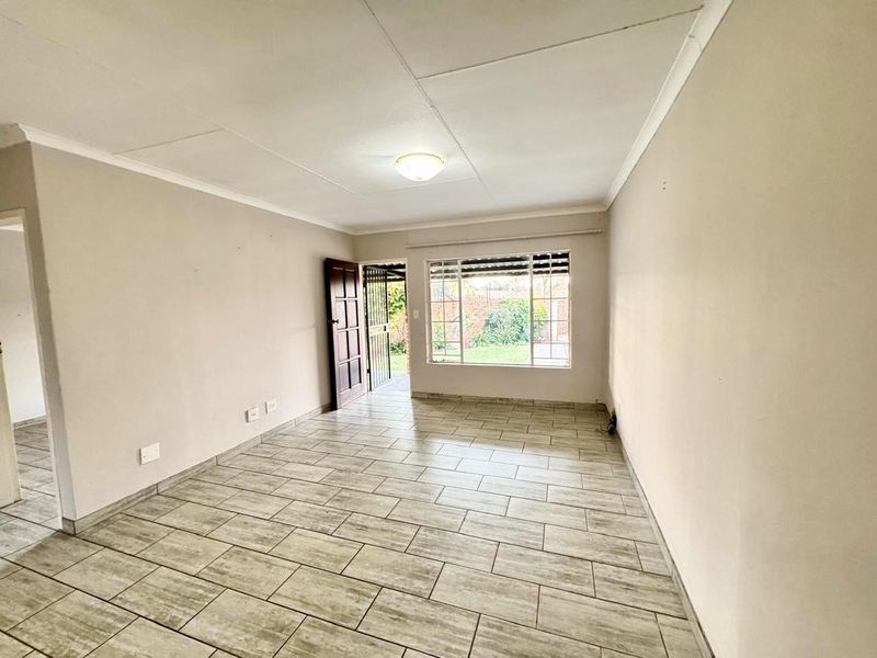 2 Bedroom Townhouse With A Private Garden - Photo 4