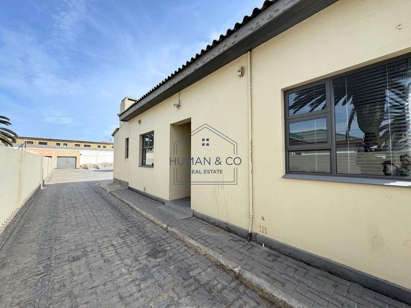 LOCAL BUSINESS ZONED PROPERTY - Photo 2