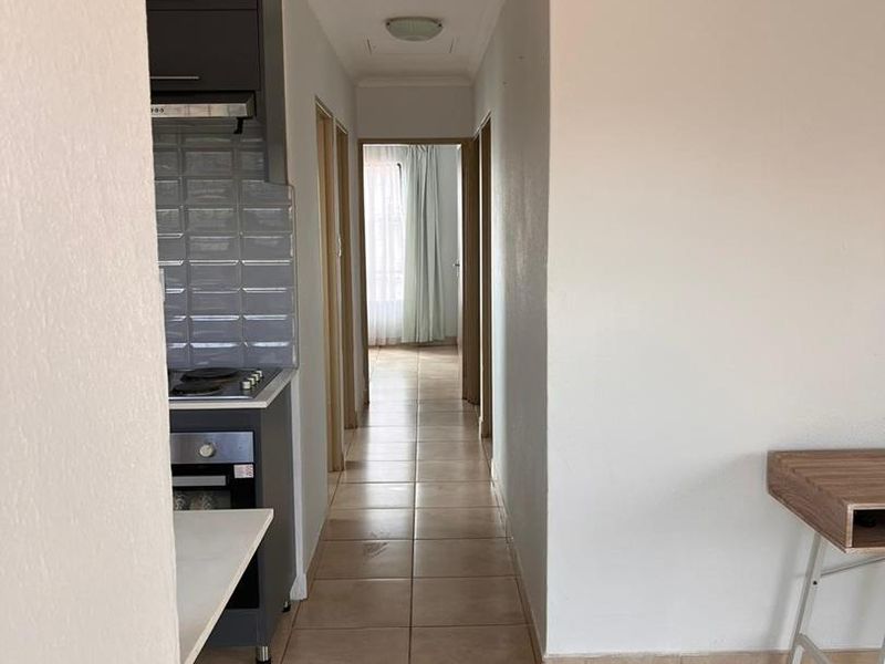 3 bedrooms house to rent in Soshanguve WW - Photo 5