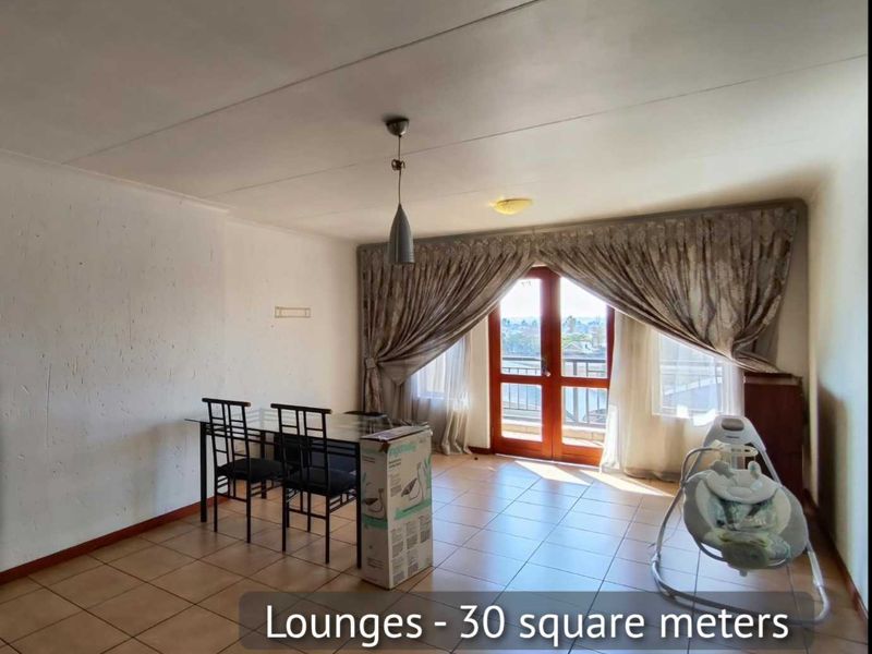 2 Bedroom 2 Bathroom unit in Meyersdal - Photo 4