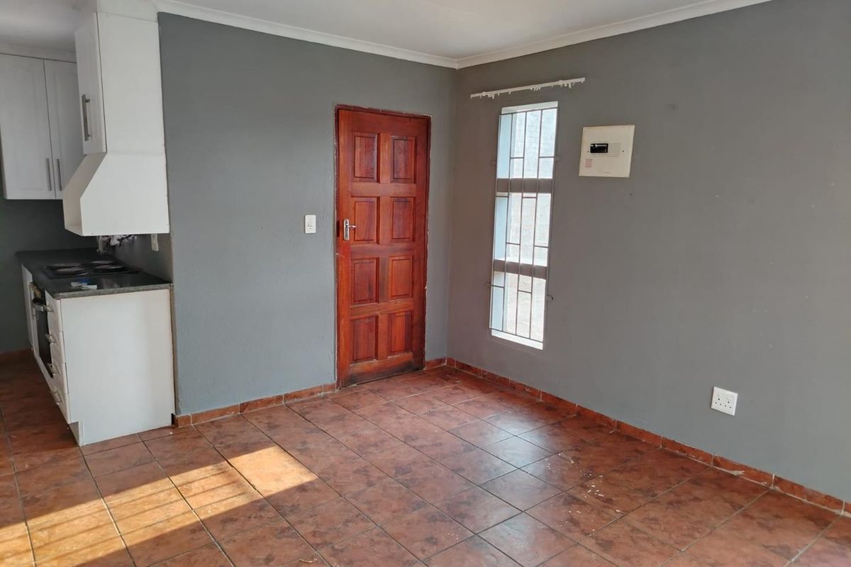 3 Bedroom House to Rent in Alveda - Photo 3