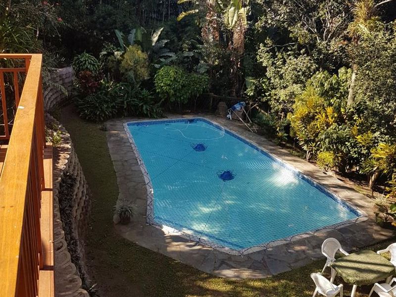 Modern Luxury & Peace of Mind in Prestigious Cowies Hill Estate - Photo 2