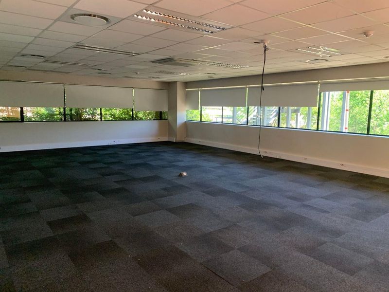625m2 Woodmead Office To Let - Photo 8