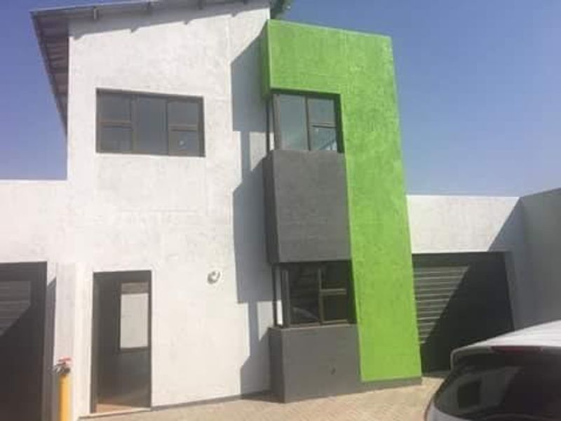 2 Bedroom Apartment for Sale- Okahandja - Photo 3