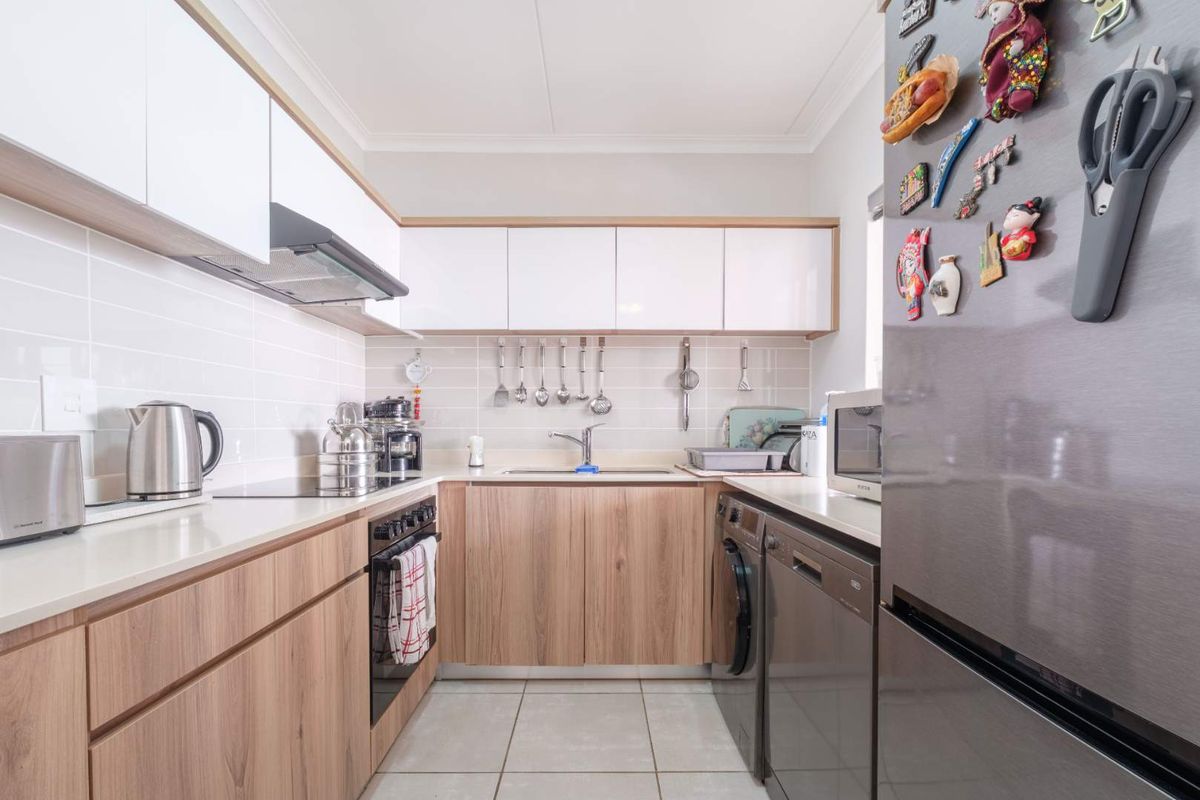 Upmarket apartment in Ballito Hills - Photo 3