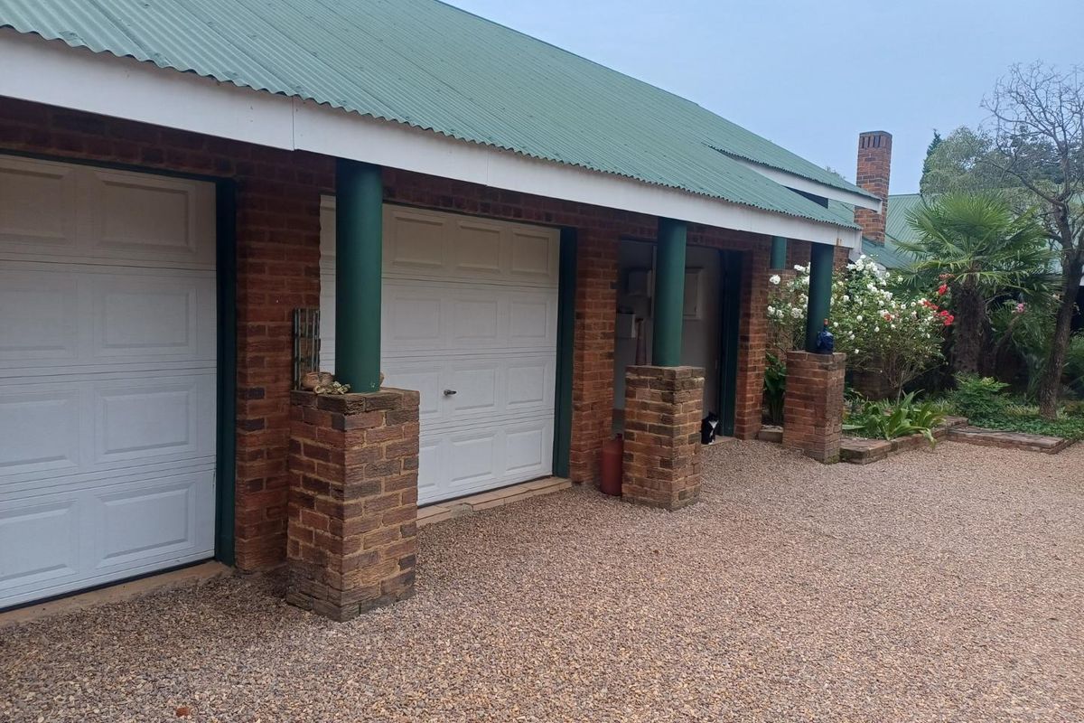 Exceptional Off-Grid Small Holding Oasis in the Heart of Norton Home Estate! - Photo 3