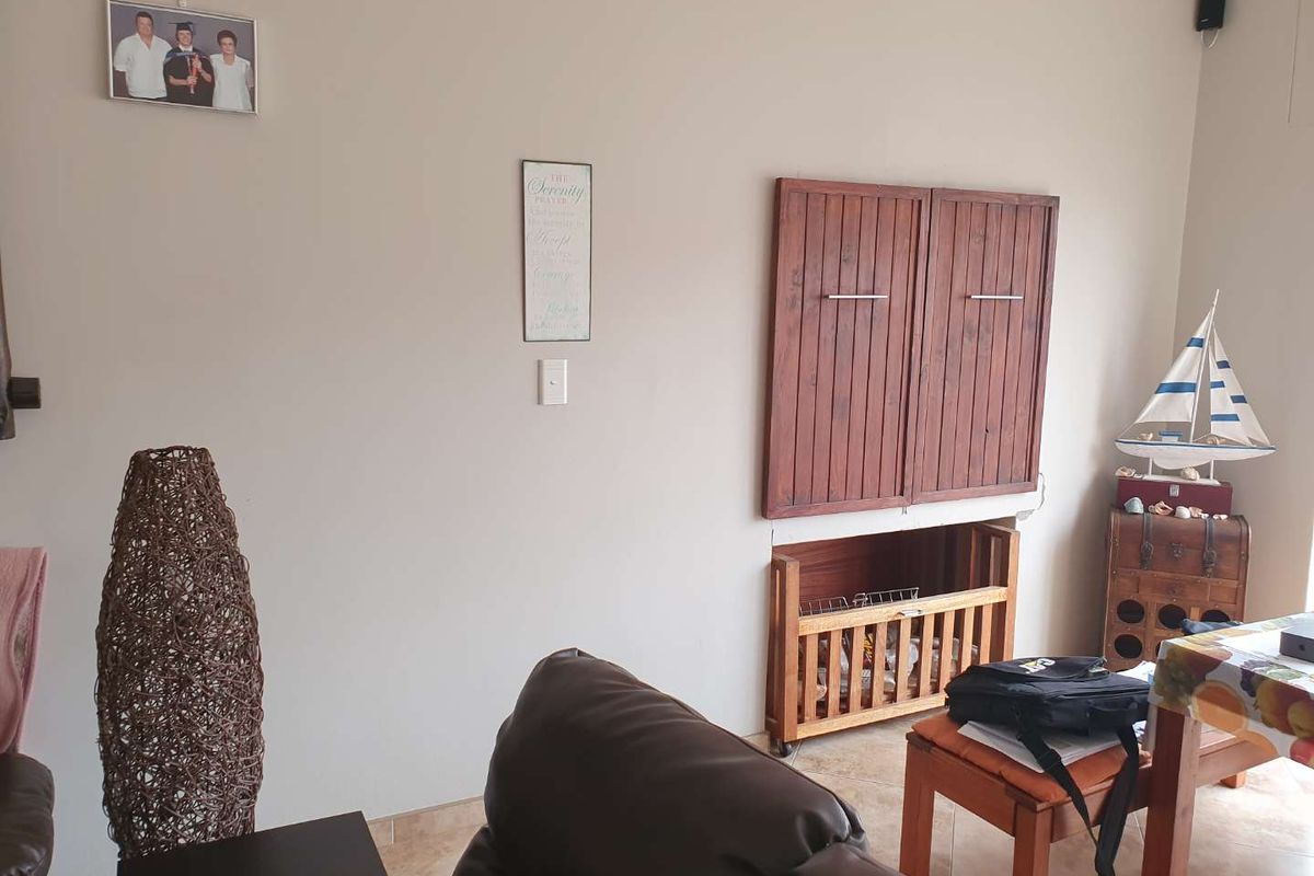 This corner unit offer you a real lock-up-and-go! - Photo 4