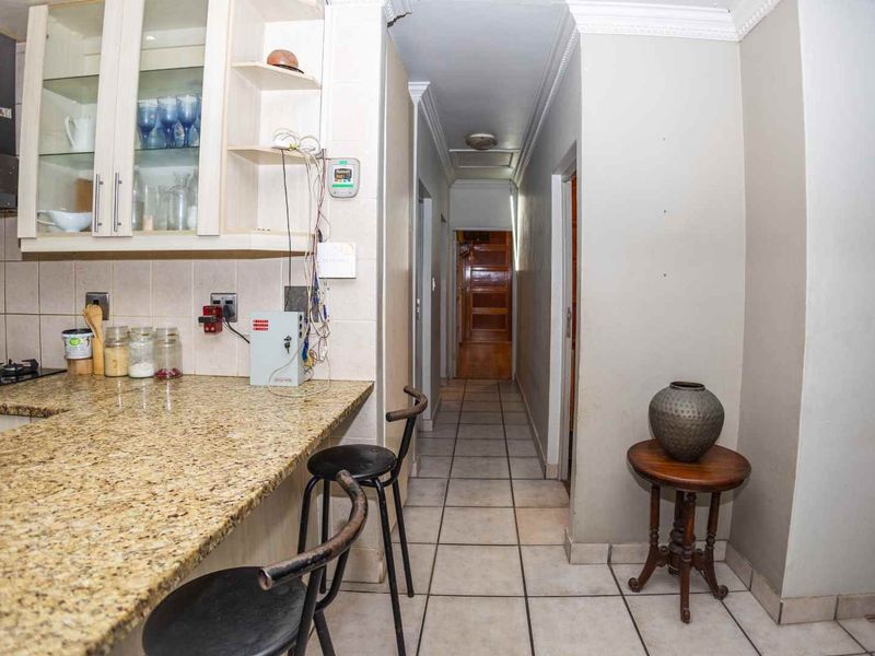 3 Bedroom House, Brackenfell - Photo 10