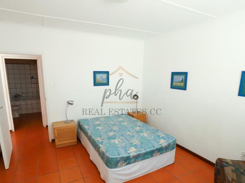 3 Bedroom Apartment For Sale - Long Beach (Ext 1) - Photo 8