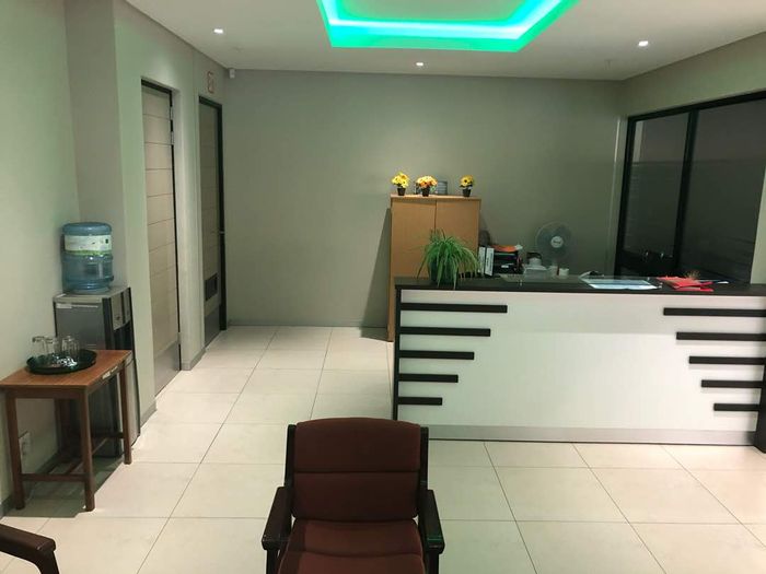 Property #2380547, Office Rental Monthly in Lafrenz Industrial