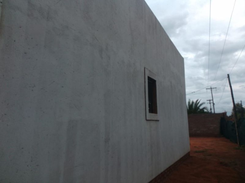 Rustic half-done property for sale. - Photo 8