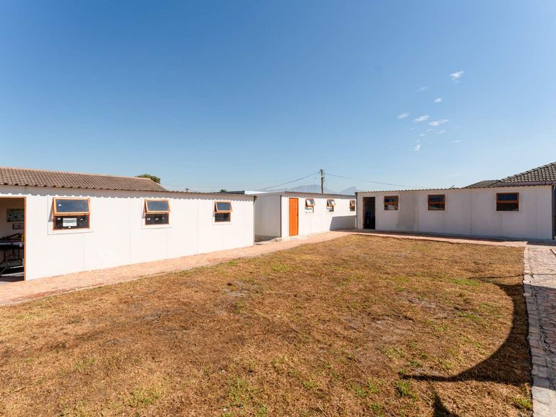 Prime Corner Erf for Sale  Zoned SR1 in Pelican Park - Photo 4