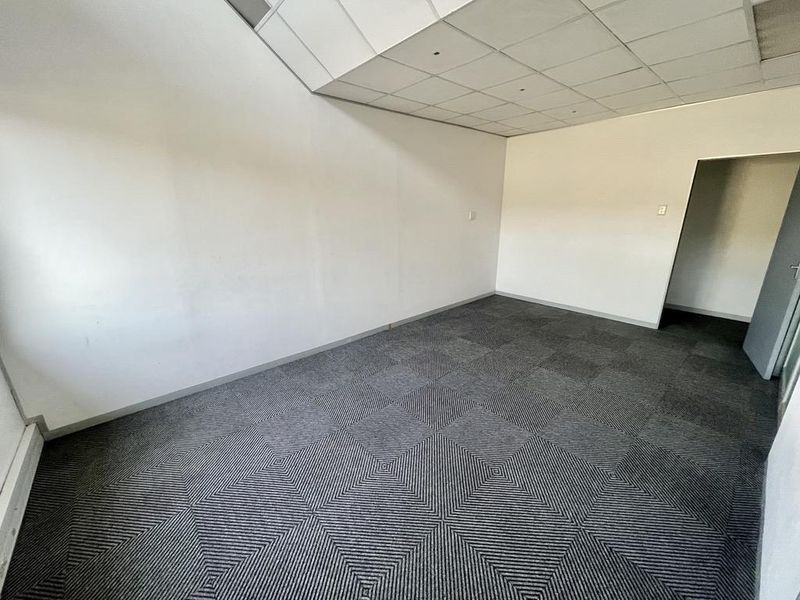 Hendra - Premium 789m2 A-Grade Office Space To Let | Springfield Business Hub - Photo 5