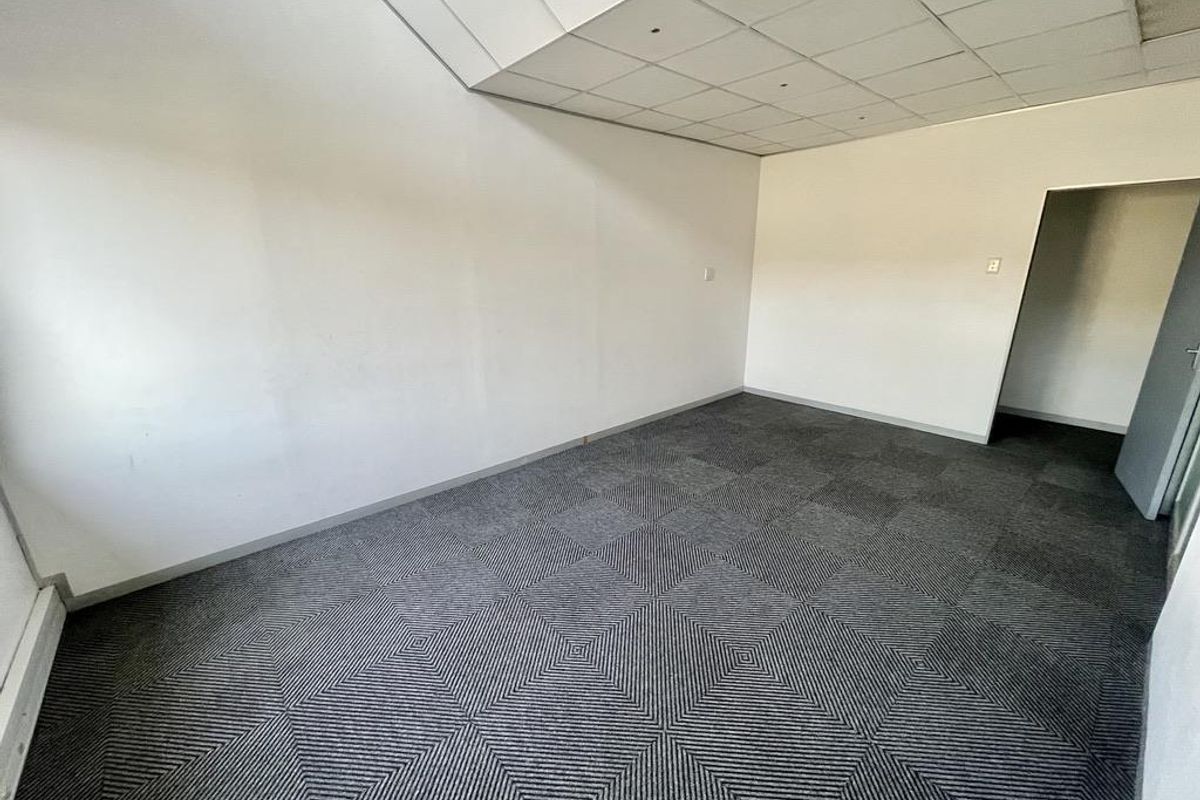 Hendra - Premium 789m2 A-Grade Office Space To Let | Springfield Business Hub - Photo 5