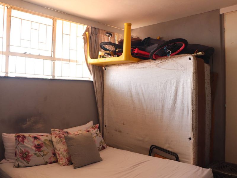 Unit for sale in East Lake Florida - Photo 8