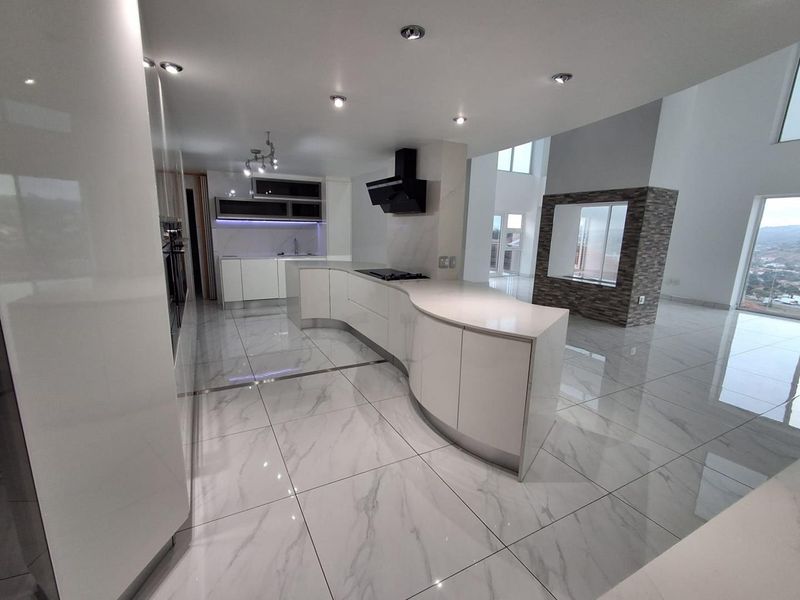 MANSION IN THE ELITE PART OF BASSONIA - Photo 5