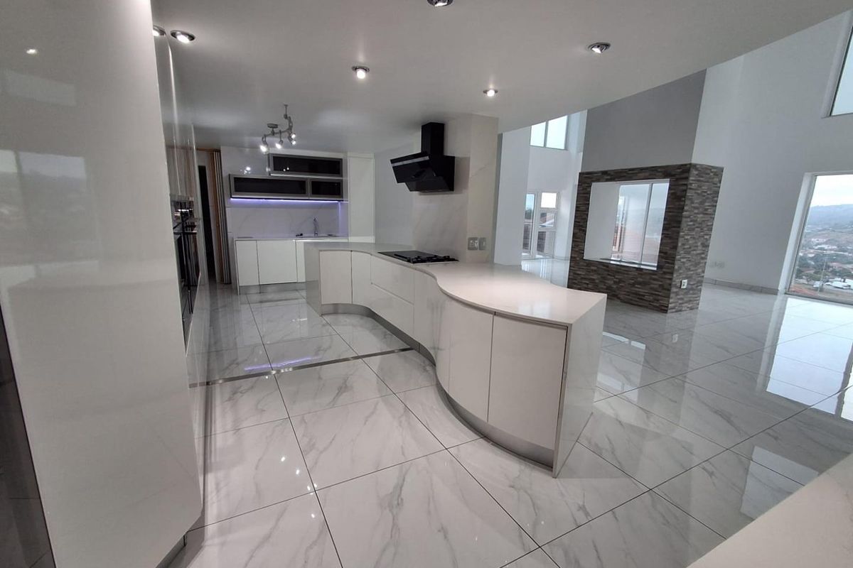 MANSION IN THE ELITE PART OF BASSONIA - Photo 5