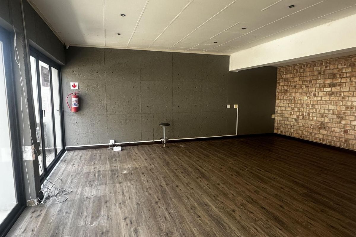 Office or Retail To Let Centre Swakopmund N$40,000 (Excludes VAT) - Photo 2