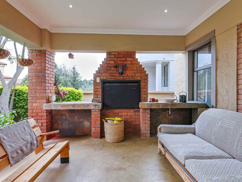 Secure Estate Living | 3 Bedroom Home with Pool, Study & Double Garage - Photo 10