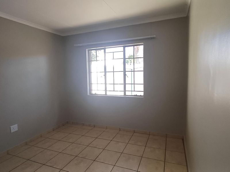 For Sale - Photo 4