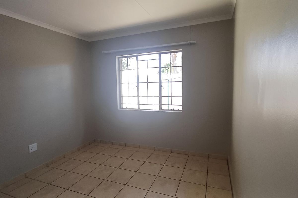 For Sale - Photo 4