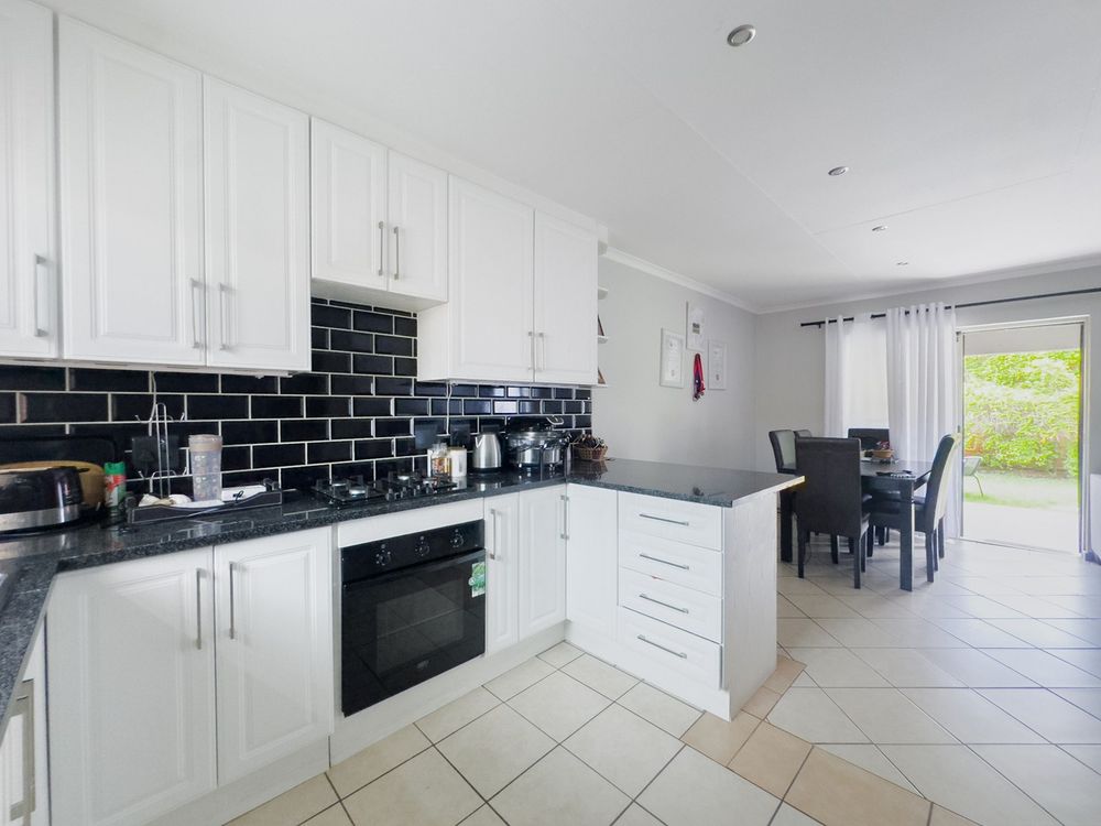 Modern Kitchen - Gas stove 