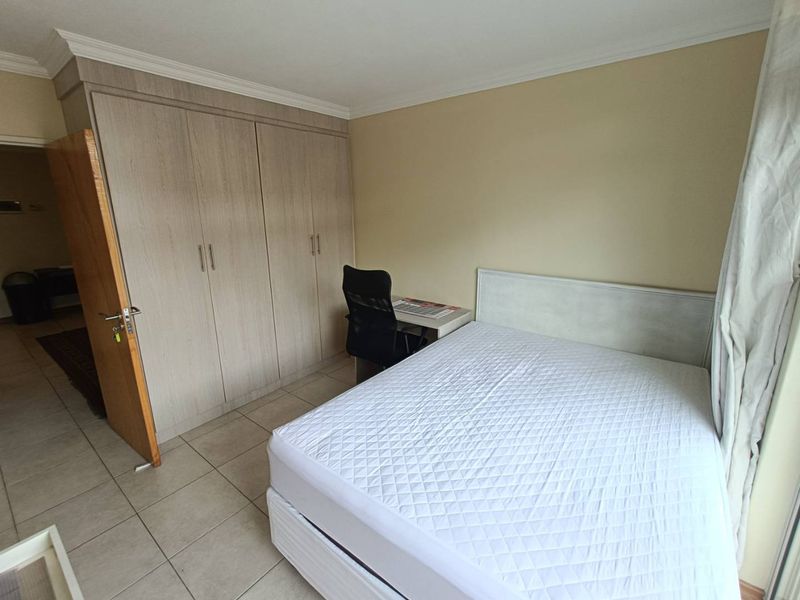 THIS FULLY FURNISHED APARTMENT IS FOR SALE IN HILLCREST!!! - Photo 10