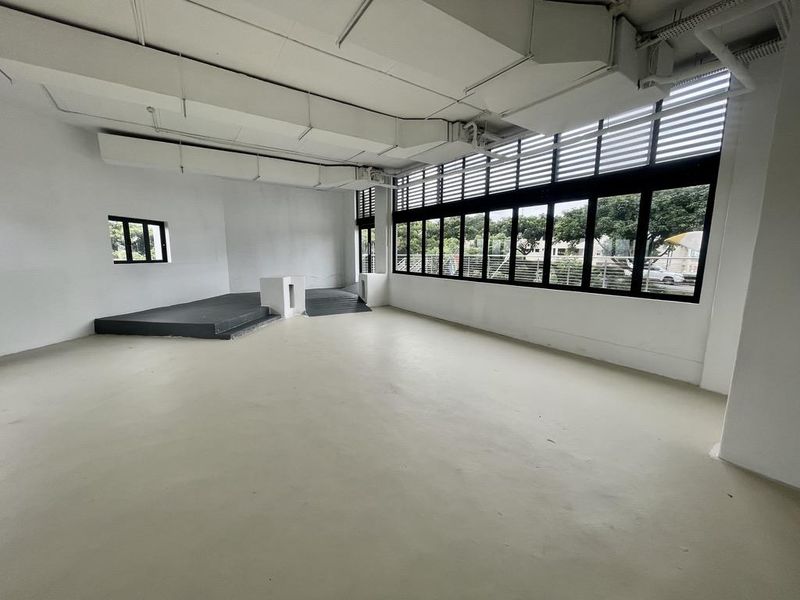 Hendra - Premium Restaurant Space Available in Sunningdale - Photo 4