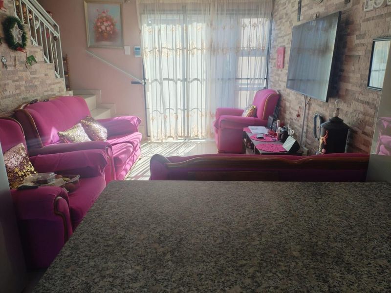 Secure Suburban Living in Shallcross - Photo 3