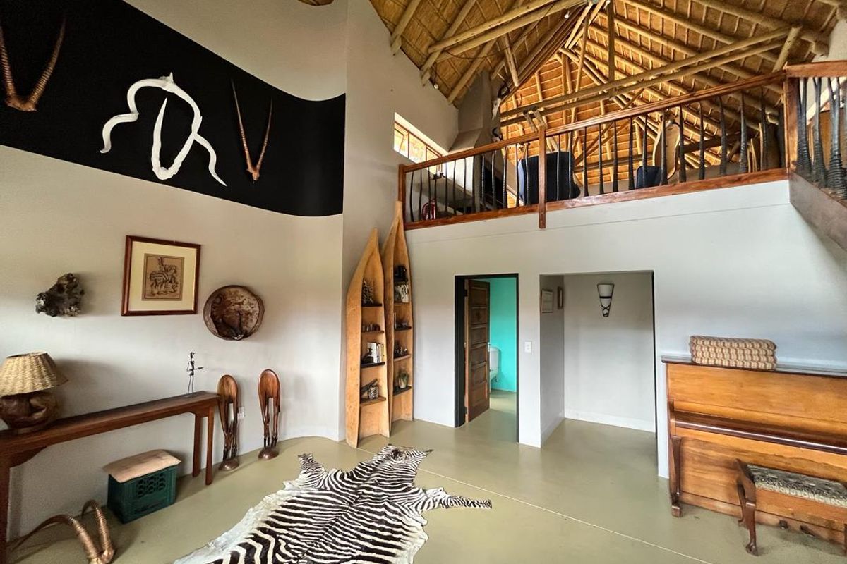 Explore the vast potential of our stunning Hunting Lodge & Cattle Farm! - Photo 5