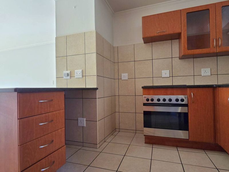 Charming Holiday Apartment Just Steps from the Beach - Photo 6