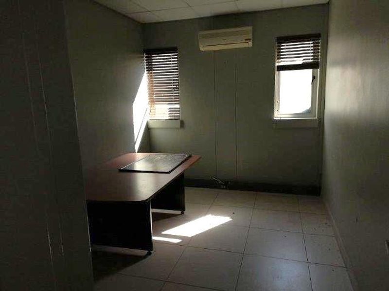 Office To Let in Windhoek Central - Photo 3
