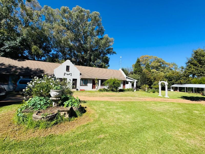 GRAND ESTATE FOR SALE IN FAIRLEAD - Photo 4