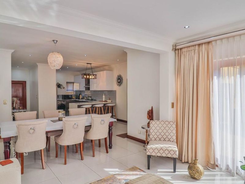 3-Bedroom, 2 Bathroom House in San Vincenzo - Photo 9