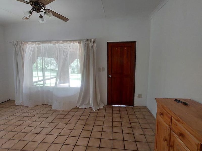 1 Bedroom unit Bush Retreat – Kruger Foothills, Hoedspruit - Photo 3