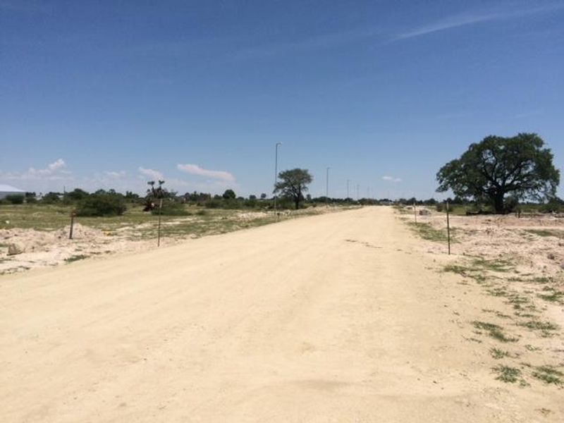 INDUSTRIAL PLOT FOR SALE IN ONDANGWA - Photo 4