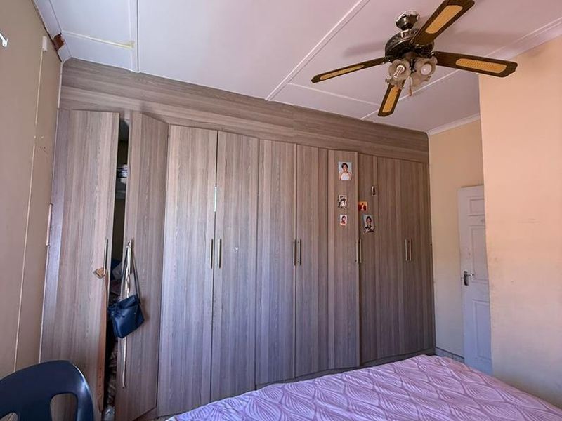 🚨 SOLE & EXCLUSIVE MANDATE | OLD ROCKY CREST 🚨 🏡 4 BEDROOM HOUSE FOR SALE 💰 Selling Price: N$1,650,000 - Photo 9