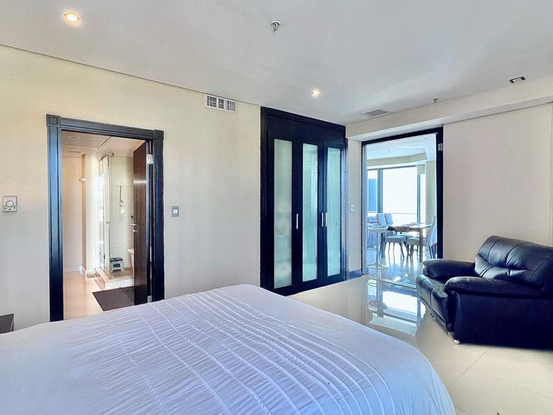 1 BEDROOM | 1.5 BATHROOM APARTMENT - Photo 10