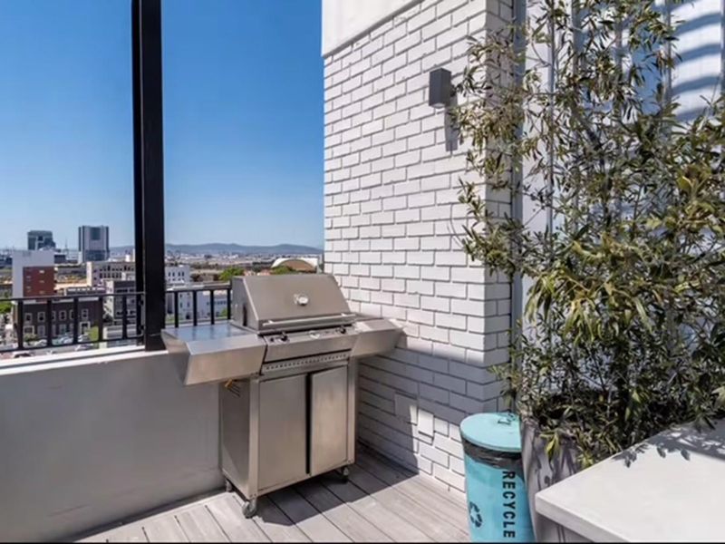 97% Airbnb Occupancy | Fully Furnished | Prime Zonnebloem Investment - Photo 5