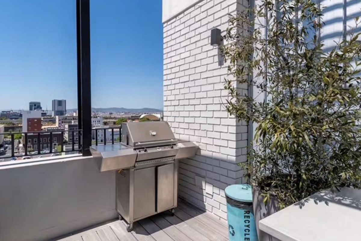 97% Airbnb Occupancy | Fully Furnished | Prime Zonnebloem Investment - Photo 5