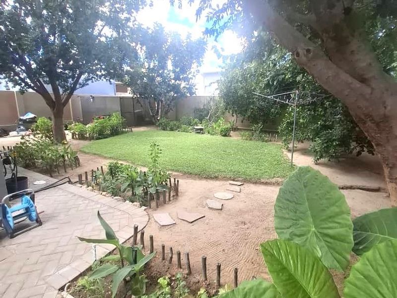 Home for a garden lover - Photo 10