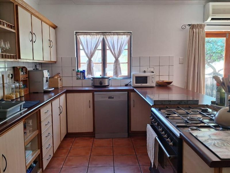 2-Bedroom house and large shed for sale in Askham - Photo 8