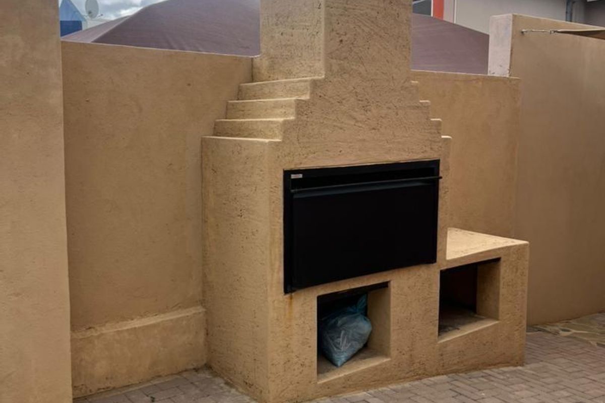 Office For Rent Windhoek West - Photo 3