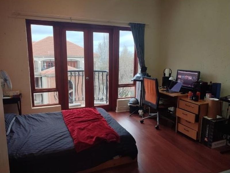 Top floor Duplex apartment - Photo 7